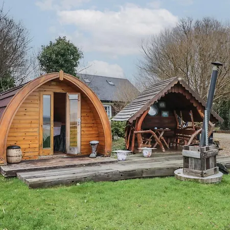 Semesterbostad River View Pod